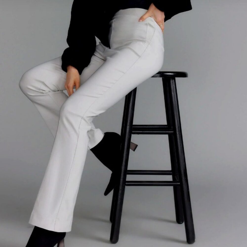 NWT NY and Co. Pull On Essential Bootcut Pant Light Grey Size Large MSRP $70